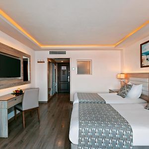 Marina Room Only